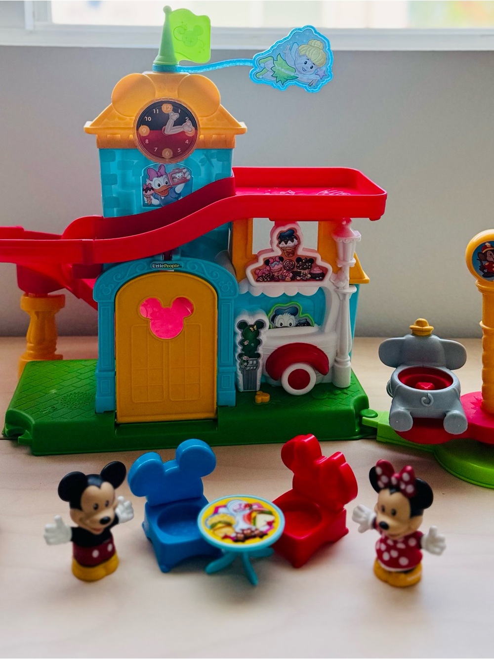 Fisher-Price Little People Playset with Red Slide and Blue Chairs